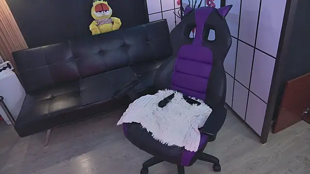 Snapshot of Scarlett_collins02 chatting on March 2025 10:02:02 AM Scarlett collins02 online show from March 2025 10:02:02 AM