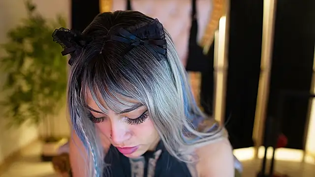 Snapshot of Scarlett_collins02 chatting on October 2025 01:06:01 AM Scarlett collins02 online show from October 2025 01:06:01 AM