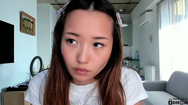 julias tapes online show from January 2025 07:42:01 AM