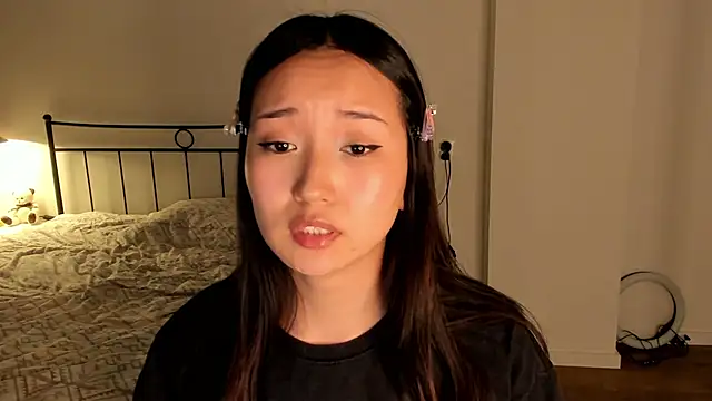 julias tapes online show from February 2025 09:27:02 PM