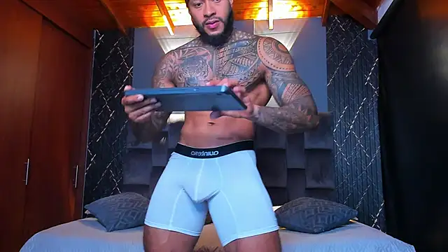 muscle man16 online show from December 2024 03:56:02 AM