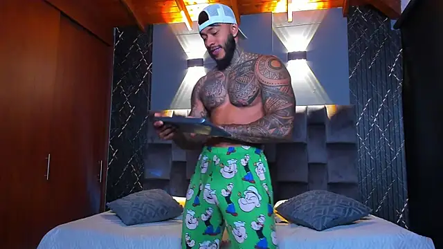 muscle man16 online show from December 2024 01:07:01 AM