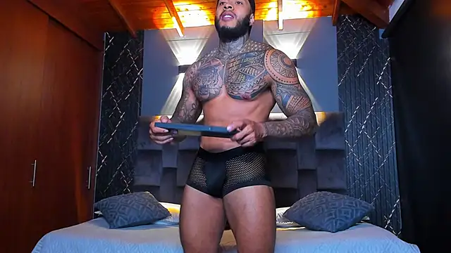 muscle man16 online show from January 2025 12:09:02 PM