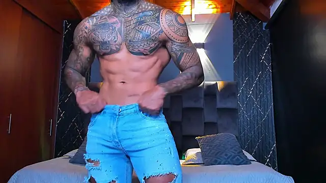 muscle man16 online show from January 2025 04:05:01 AM