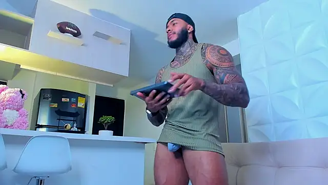 muscle man16 online show from January 2025 11:14:02 PM