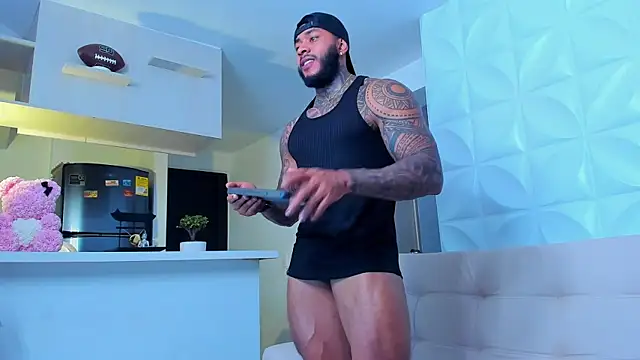 muscle man16 online show from February 2025 11:31:01 PM