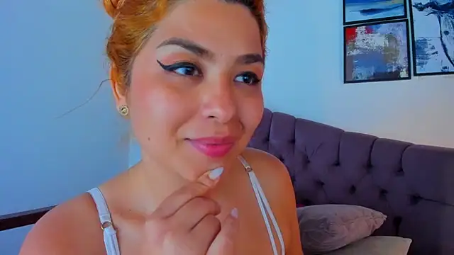 Gretta Queen online show from March 2025 01:03:02 AM