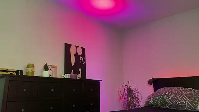 Snapshot of spottyyy chatting on October 2025 07:36:02 PM spottyyy online show from October 2025 07:36:02 PM