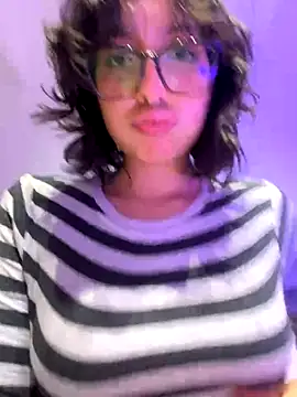 aurora xoxo online show from December 2024 04:20:01 AM