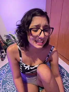 aurora xoxo online show from February 2025 04:59:01 AM