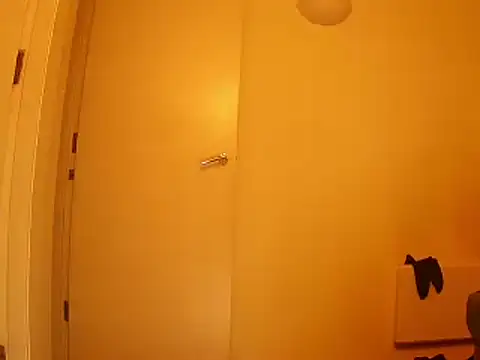 Snapshot of uk-bobbie-uk chatting on January 2025 08:24:01 PM uk-bobbie-uk online show from January 2025 08:24:01 PM