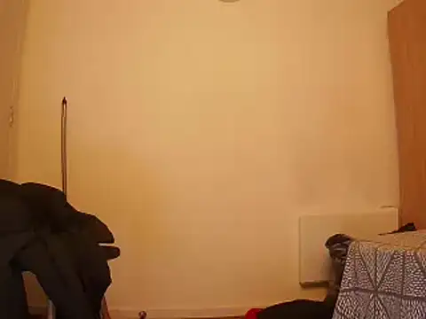 Snapshot of uk-bobbie-uk chatting on January 2025 08:48:02 PM uk-bobbie-uk online show from January 2025 08:48:02 PM