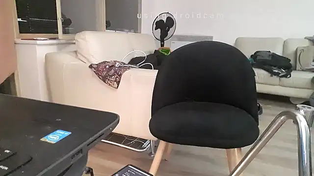 Snapshot of uk-bobbie-uk chatting on February 2025 11:04:01 PM uk-bobbie-uk online show from February 2025 11:04:01 PM