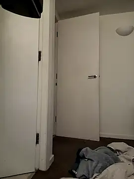 Snapshot of uk-bobbie-uk chatting on March 2025 06:11:01 PM uk-bobbie-uk online show from March 2025 06:11:01 PM