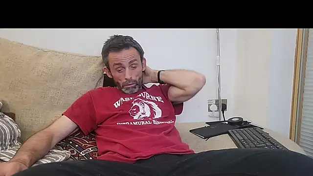 Snapshot of uk-bobbie-uk chatting on October 2025 04:02:02 AM uk-bobbie-uk online show from October 2025 04:02:02 AM