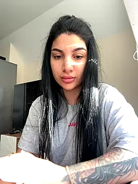 Snapshot of Samira30 chatting on November 2025 09:52:02 AM Samira30 online show from November 2025 09:52:02 AM