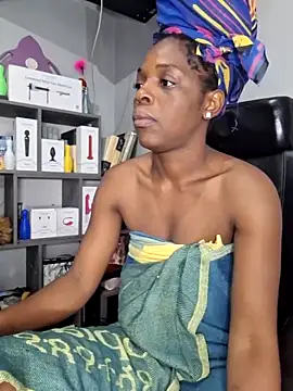 Snapshot of Shaniko89 chatting on March 2025 04:37:02 AM Shaniko89 online show from March 2025 04:37:02 AM