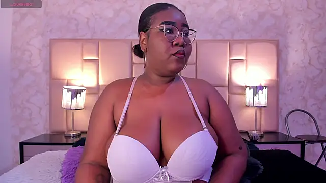 Darnellqueen online show from January 2025 04:23:02 AM