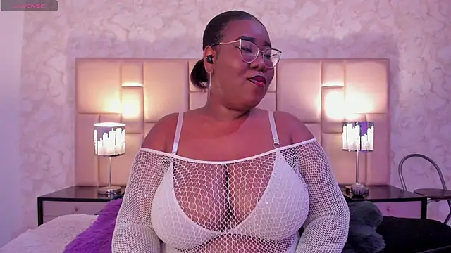 Darnellqueen online show from February 2025 04:04:01 AM