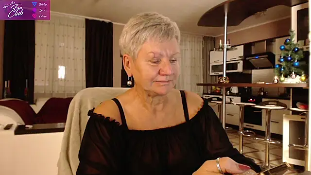 roxana brooks online show from December 2024 03:08:02 PM