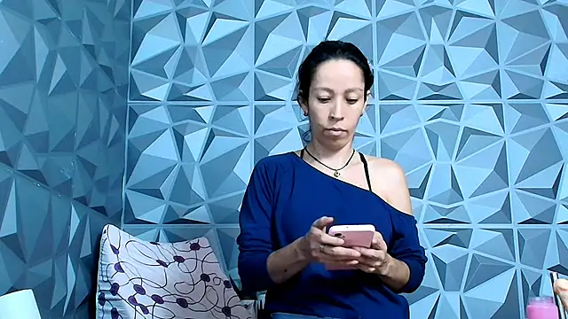 Snapshot of ANGELSEX_11 chatting on November 2025 09:27:02 PM ANGELSEX 11 online show from November 2025 09:27:02 PM