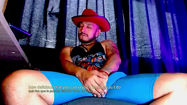 Snapshot of KenllyH chatting on January 2025 10:54:02 PM KenllyH online show from January 2025 10:54:02 PM