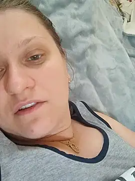 Snapshot of CumCpl chatting on October 2025 06:33:01 AM CumCpl online show from October 2025 06:33:01 AM