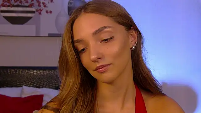 VirginieCruz online show from October 2025 07:25:02 PM