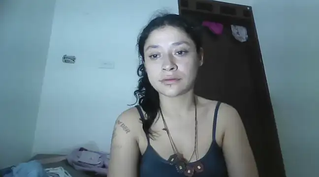 Snapshot of TamaraNauthy chatting on January 2025 06:57:01 PM TamaraNauthy online show from January 2025 06:57:01 PM