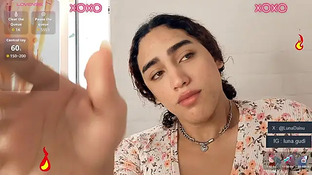 LunaGudi online show from September 2025 12:07:02 PM