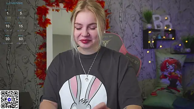 Moon Valkyrie online show from October 2025 09:10:02 AM