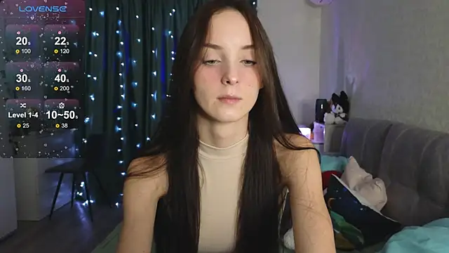 Snapshot of Silver_rains chatting on January 2025 05:21:01 PM Silver rains online show from January 2025 05:21:01 PM