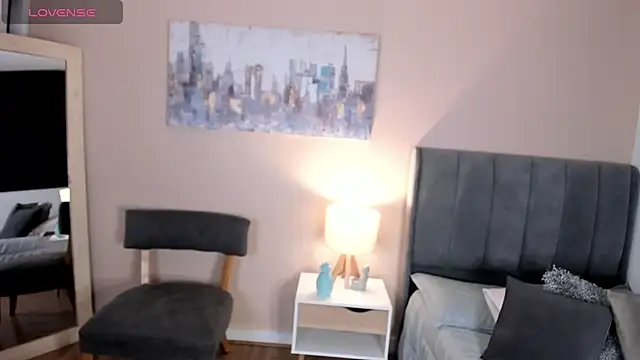 MiaFranklyn online show from December 2024 01:38:02 PM