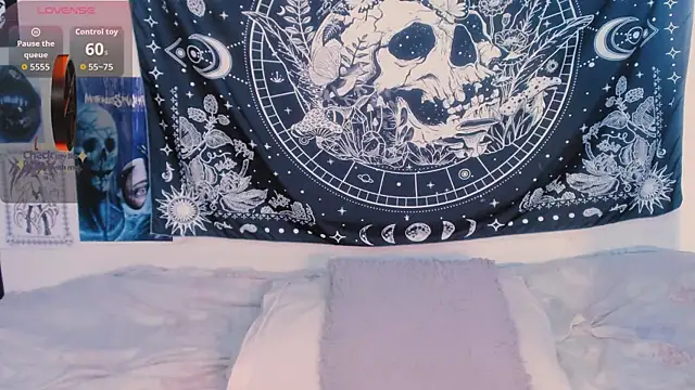 Snapshot of Lexxxxx_ chatting on October 2025 08:20:01 PM Lexxxxx online show from October 2025 08:20:01 PM