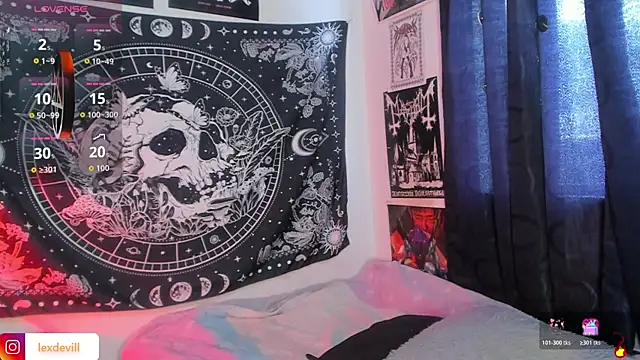 Snapshot of Lexxxxx_ chatting on November 2025 09:46:01 PM Lexxxxx online show from November 2025 09:46:01 PM