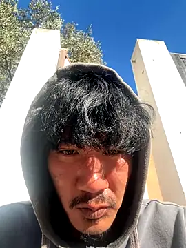 juniiorre online show from October 2025 09:09:02 AM