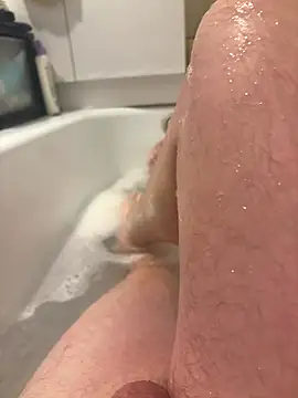 Snapshot of David19932908 chatting on October 2025 11:00:02 AM David19932908 online show from October 2025 11:00:02 AM