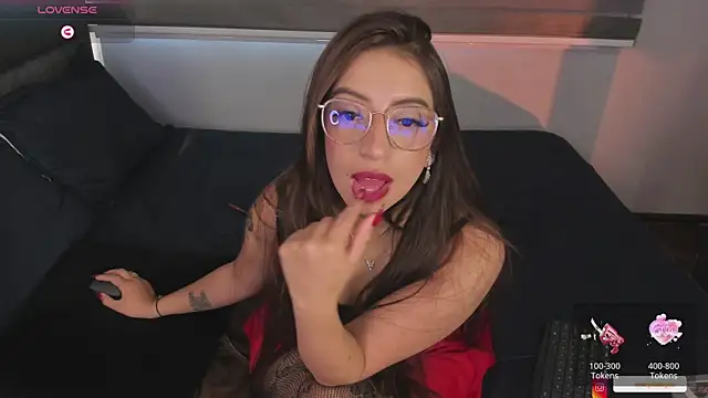 MERIDA TAYLOR online show from March 2025 04:29:02 PM