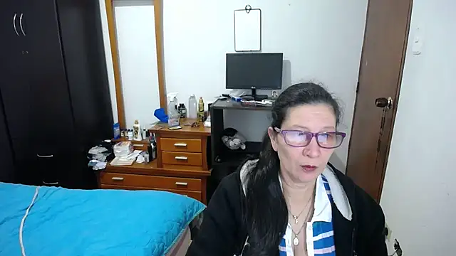 Snapshot of latin49 chatting on September 2025 04:39:02 AM latin49 online show from September 2025 04:39:02 AM