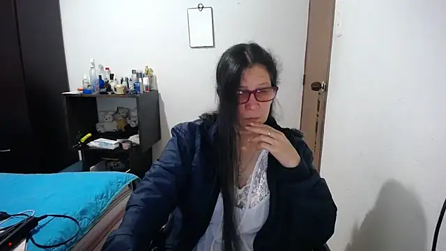 Snapshot of latin49 chatting on October 2025 03:39:02 AM latin49 online show from October 2025 03:39:02 AM