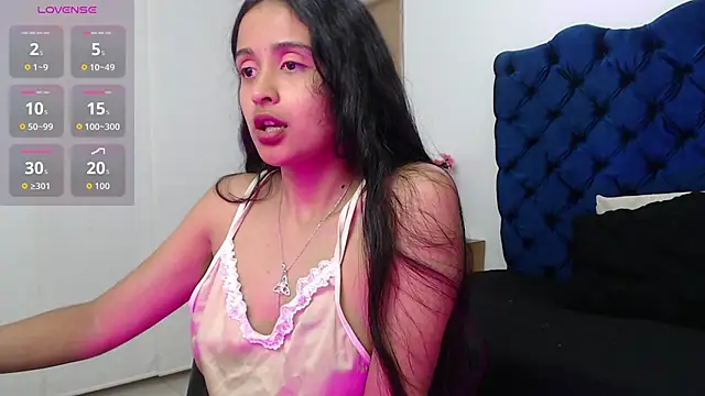 Snapshot of Lili666_ chatting on October 2025 03:18:01 AM Lili666 online show from October 2025 03:18:01 AM