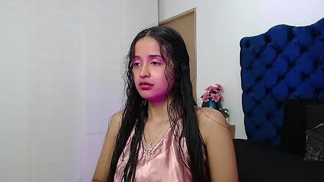 Snapshot of Lili666_ chatting on November 2025 03:07:01 AM Lili666 online show from November 2025 03:07:01 AM