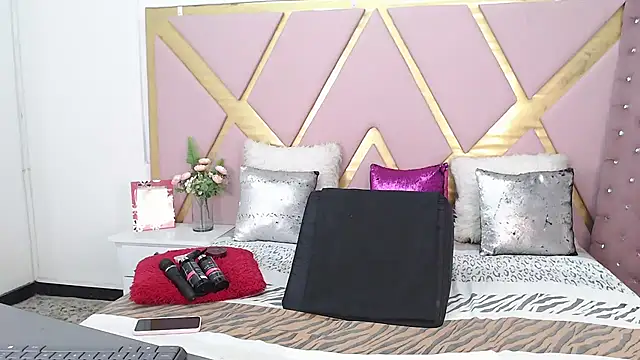 CanndyBrunett online show from January 2025 03:26:01 PM