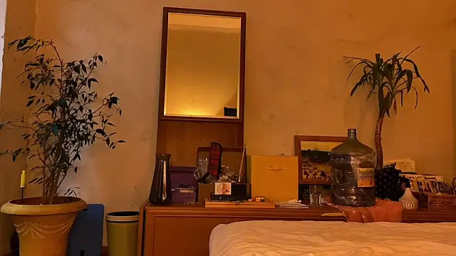 elfess online show from September 2025 03:35:02 PM
