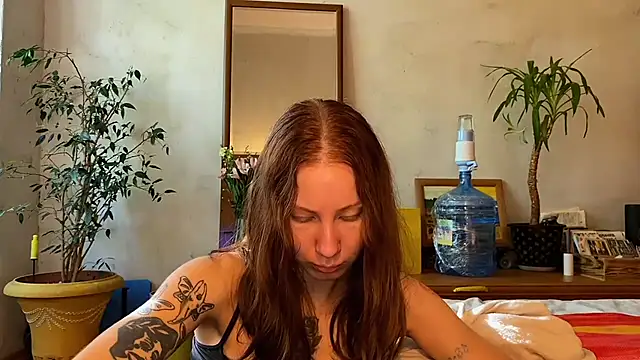 elfess online show from September 2025 08:08:01 AM