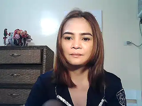 Kisses-13 online show from September 2025 05:26:03 PM