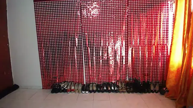 Snapshot of Sweett_Anya chatting on September 2025 05:18:01 PM Sweett Anya online show from September 2025 05:18:01 PM