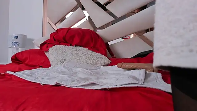 Snapshot of Naughty__Mom chatting on February 2025 01:03:02 PM Naughty Mom online show from February 2025 01:03:02 PM