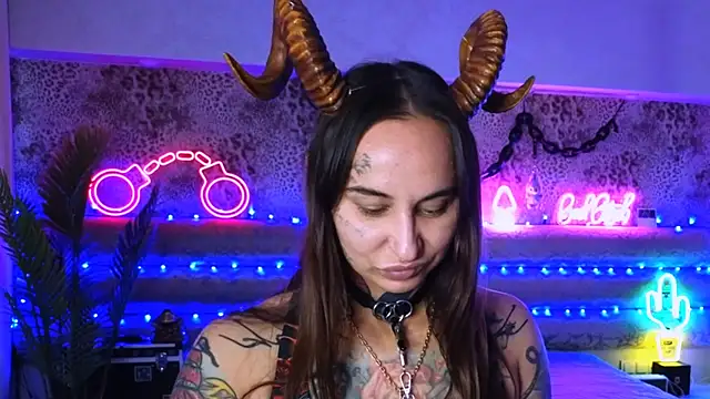 Snapshot of Cool_Freak_ chatting on September 2025 10:20:01 AM Cool Freak online show from September 2025 10:20:01 AM