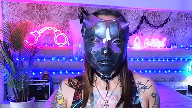 Snapshot of Cool_Freak_ chatting on October 2025 10:27:02 AM Cool Freak online show from October 2025 10:27:02 AM